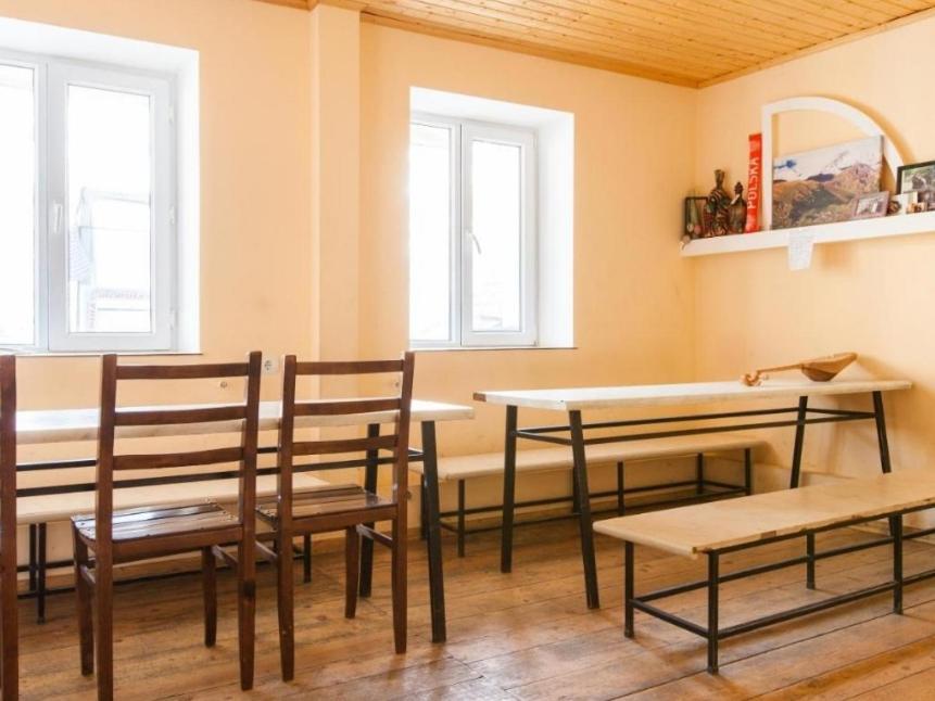 Veriko'S Guest Hause Kazbegi Eksteriør bilde
